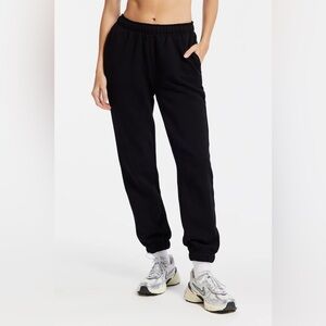 Wesley Park Weekend Fleece Jogger